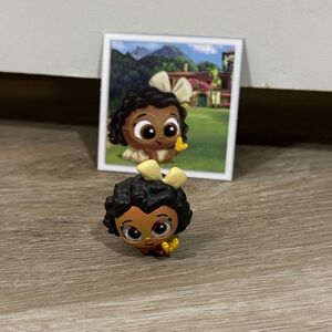 Disney Doorables Baby Mirabel Encanto Remember When Series Figure w/ Card